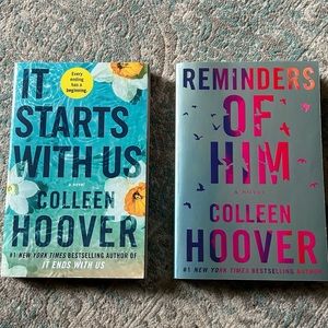 Bundle of Colleen Hoover books!